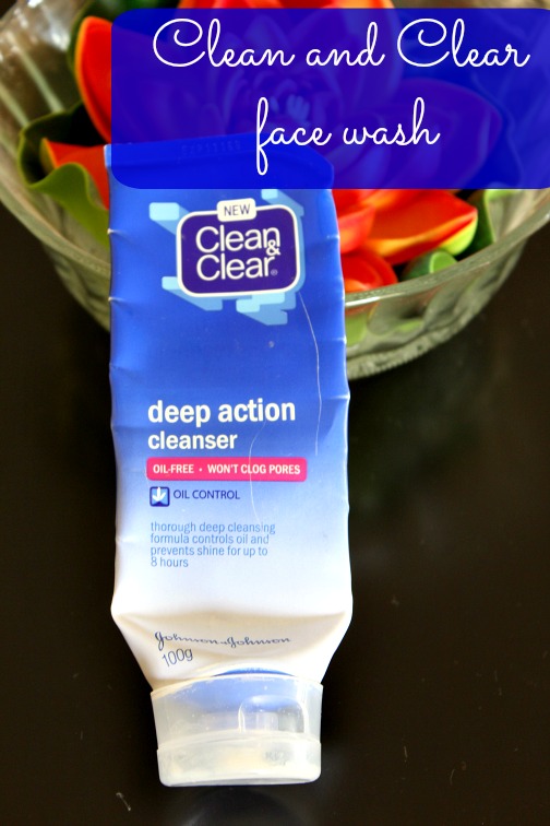 Clean and Clear Deep Action Cleanser for Oily Skin Product Review