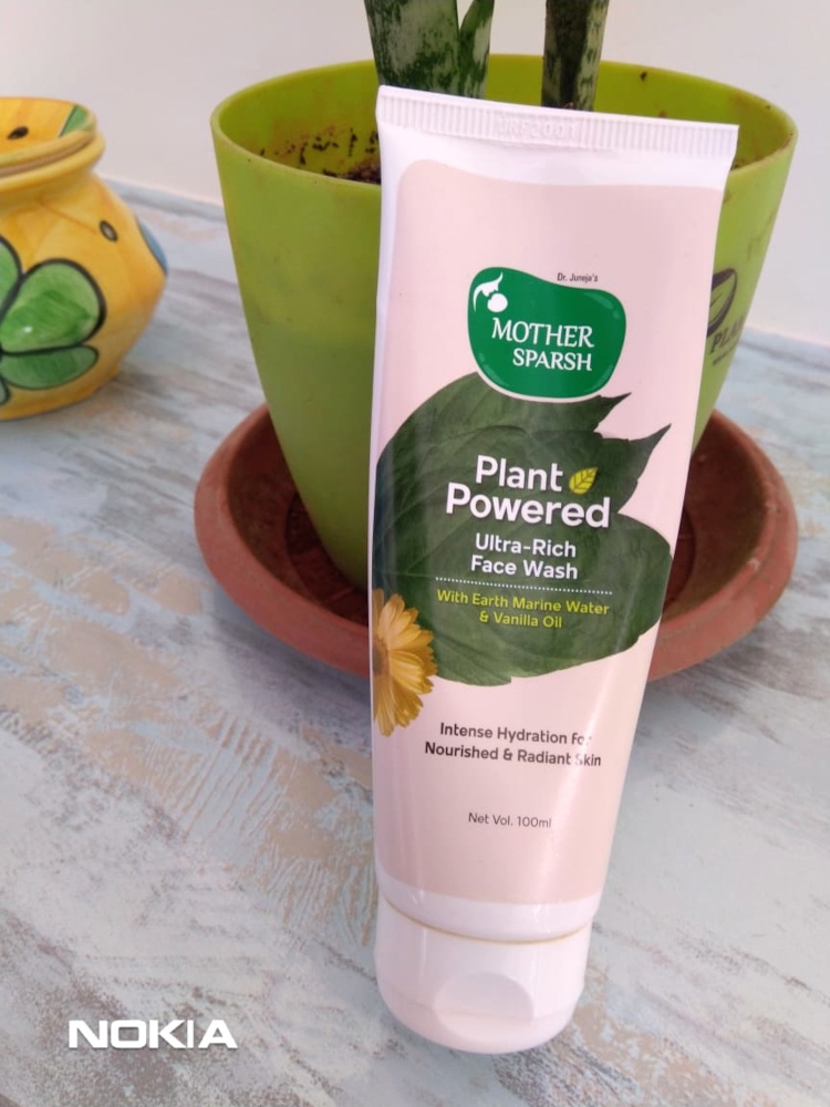 Mother Sparsh Plant Powered Ultra-Rich Face Wash