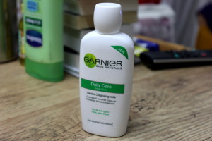 Garnier Daily Care Gentle Cleansing Milk Product Review