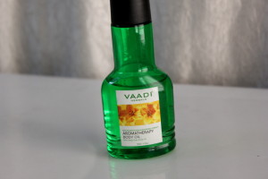 Vaadi Herbals Aromatherapy Body Oil Pure Lemongrass and Lily Oil {Product Review}