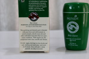 Biotique Bio Clove Purifying Anti-blemish Face Pack for oily & acne prone skin Product Review