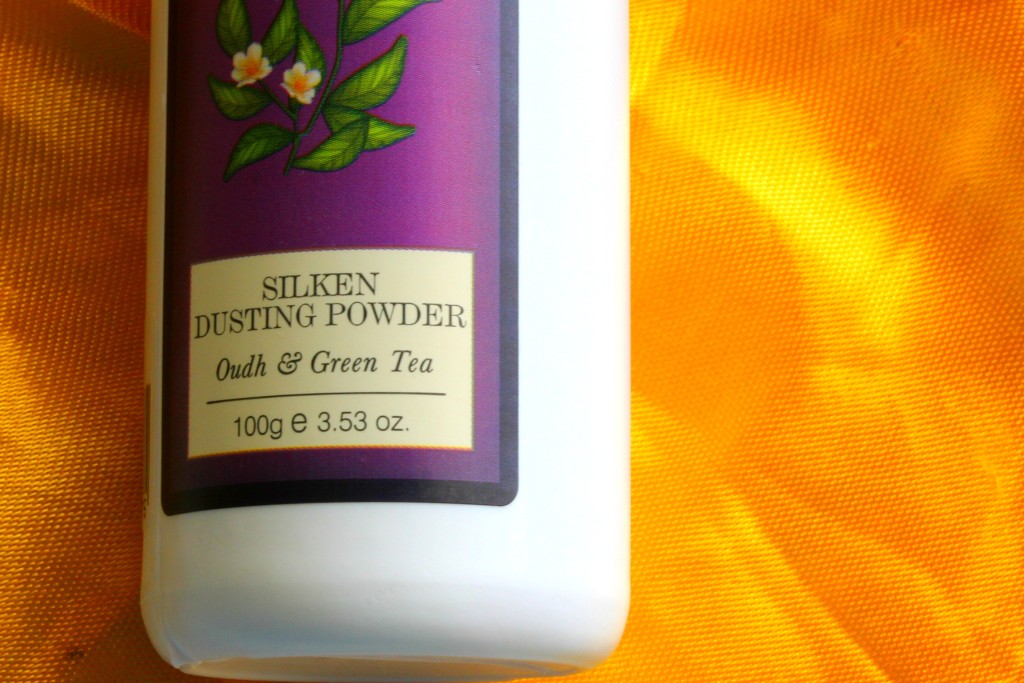 Forest Essentials Silken Dusting/Talcum Powder Product Review